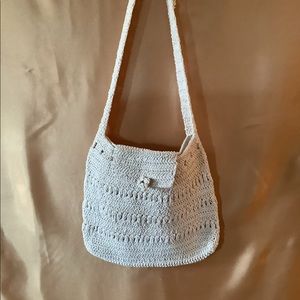Beige crotchet bag with shoulder strap